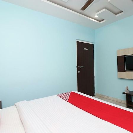 Hotel Oyo 27750 Bhagwati Residency Mirzāpur Exterior foto