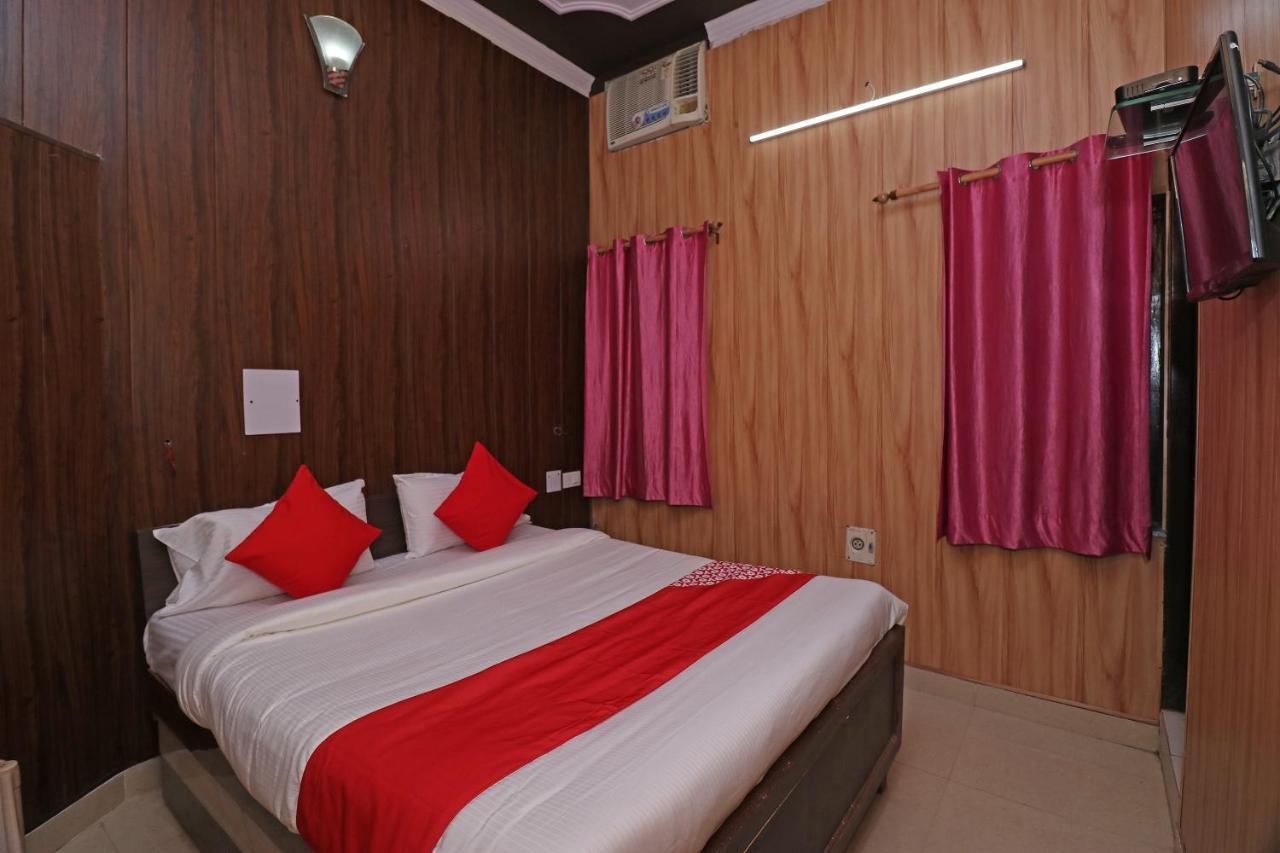 Hotel Oyo 27750 Bhagwati Residency Mirzāpur Exterior foto