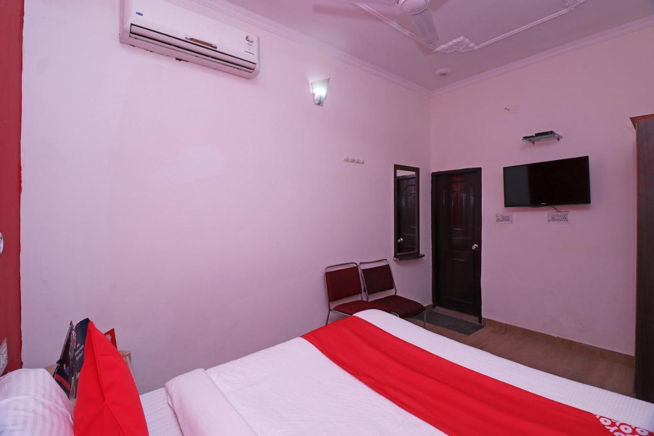 Hotel Oyo 27750 Bhagwati Residency Mirzāpur Exterior foto