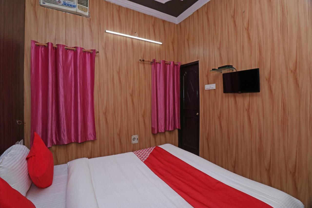 Hotel Oyo 27750 Bhagwati Residency Mirzāpur Exterior foto